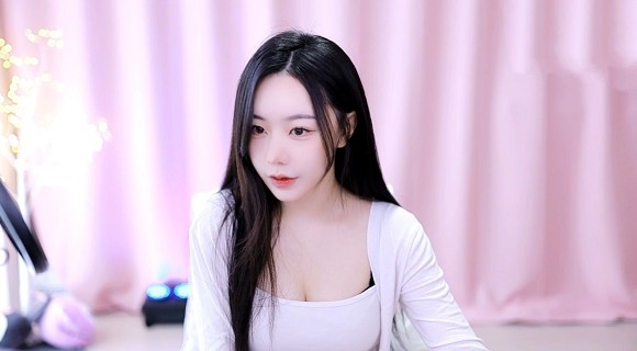 ճԹϺ-ԹϣԽ棬ͥ̽¼Ԫ