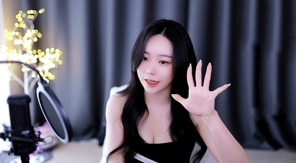 Ŵ˸УеŮط㣬޲岥