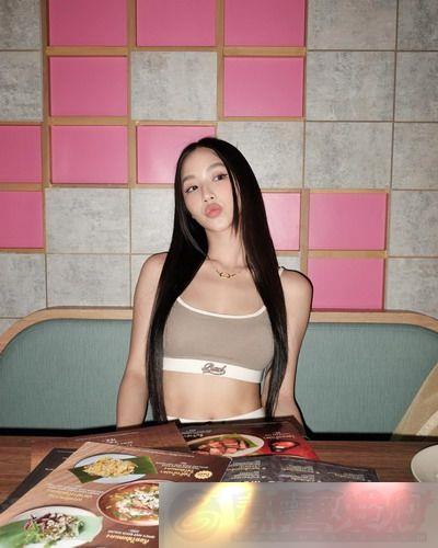 鶹Ʒ?ýMVϸڷ飬һǶŮ˵!